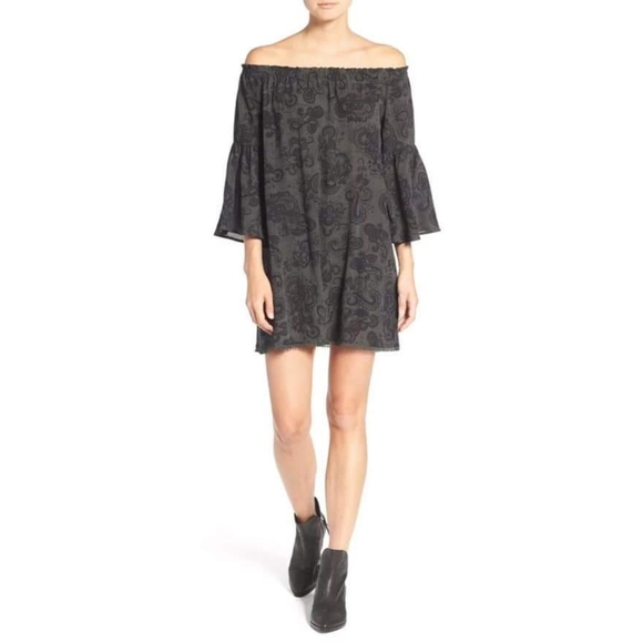 Hinge Off Shoulder Bell Sleeves Dress Size M - Picture 1 of 4